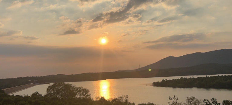 郑州运动服企业轮播图2