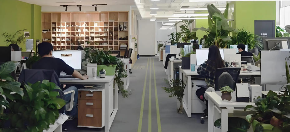 郑州运动服企业轮播图3