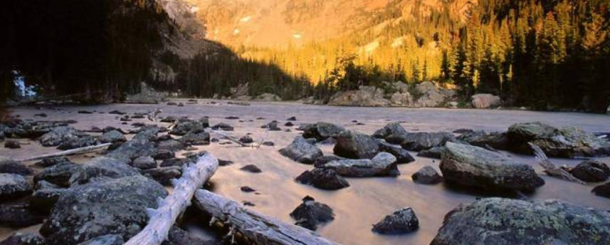 郑州运动服企业轮播图1